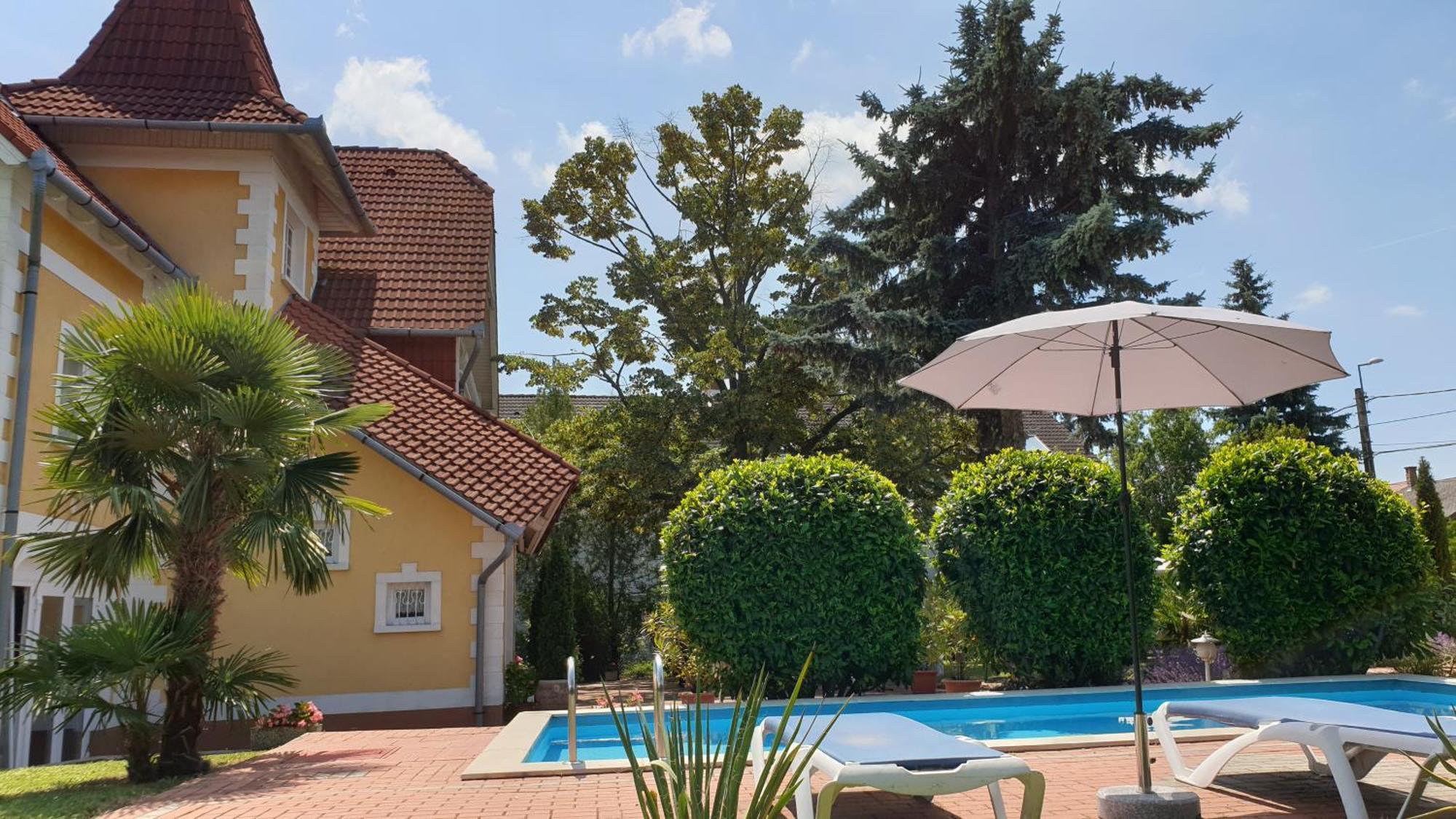 Eden Villa Apartmanhaz Balatonfured Ngoại thất bức ảnh